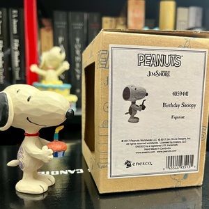 Jim Shore Snoopy figurine new with tags and box